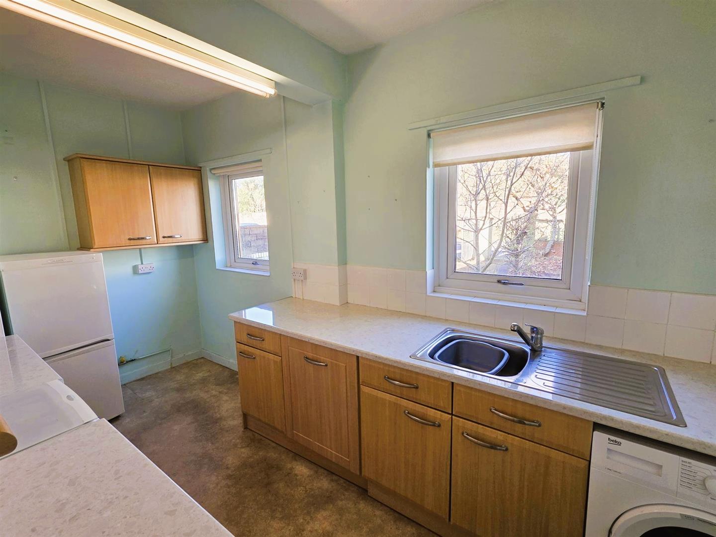 Gwelfor, Llanelli, SA14 9NT